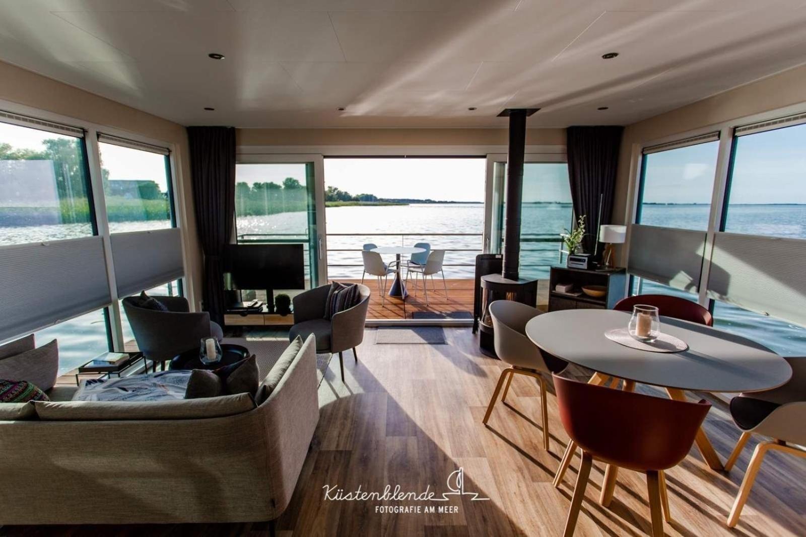 Hotel Hausboot Kranichnest Ribnitz-Damgarten Exterior foto